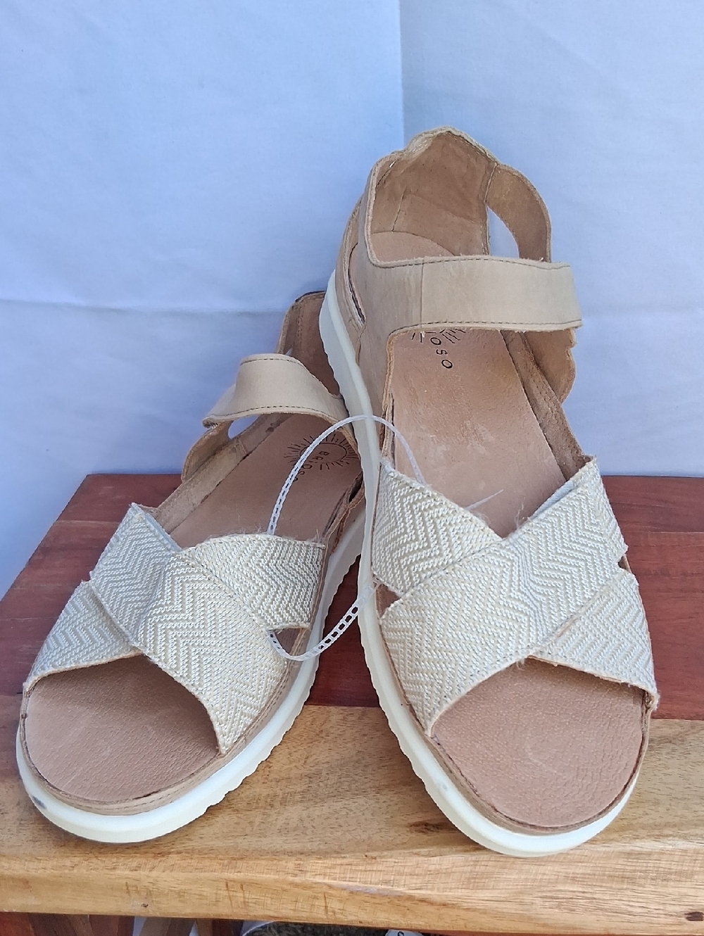 Brioso Women’s Tan Leather Upper Sandals - Size 11M